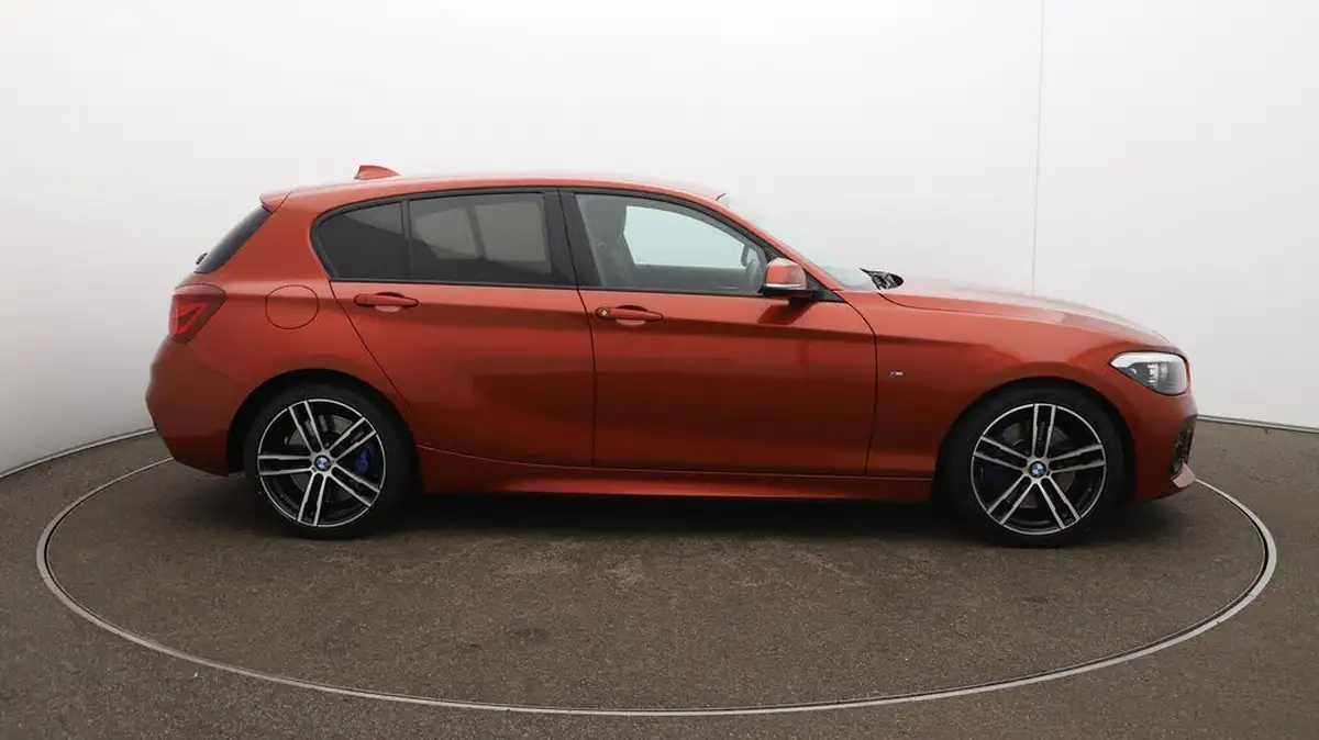 2017-bmw-1-series-15-118i-m-sport-shadow-edition-5d-auto-big-49