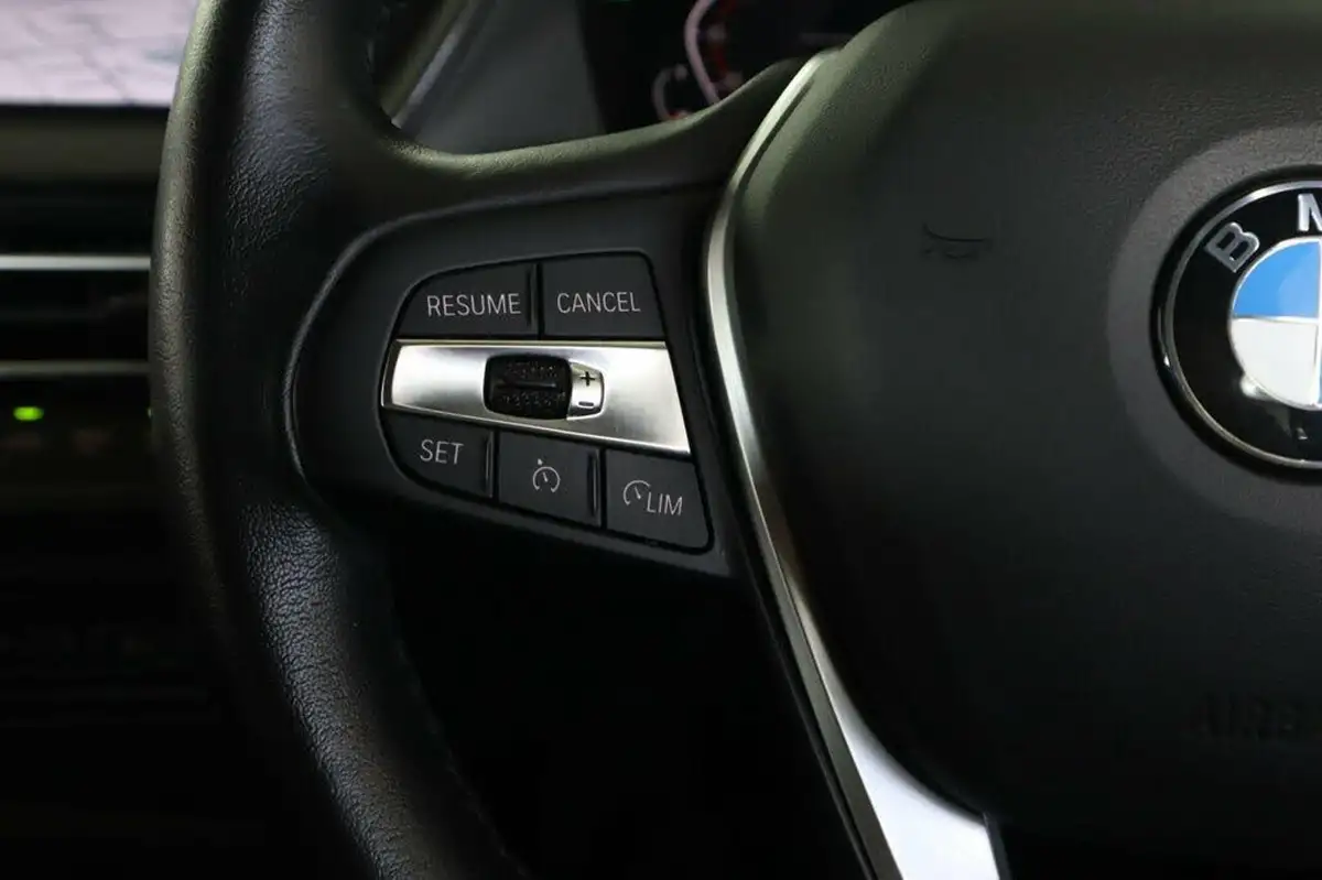 2023-bmw-1-series-15-118i-sport-dct-big-18