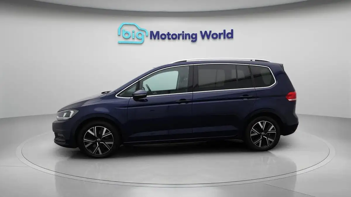 2020-volkswagen-touran-15-tsi-sel-dsg-big-4
