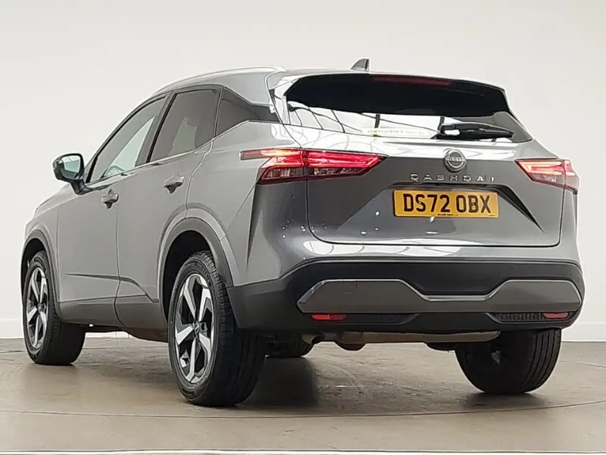 2022-nissan-qashqai-13-dig-t-n-connecta-140ps-big-1