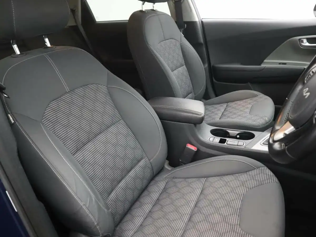 2022-kia-niro-16-gdi-2-139bhp-156kwh-big-10