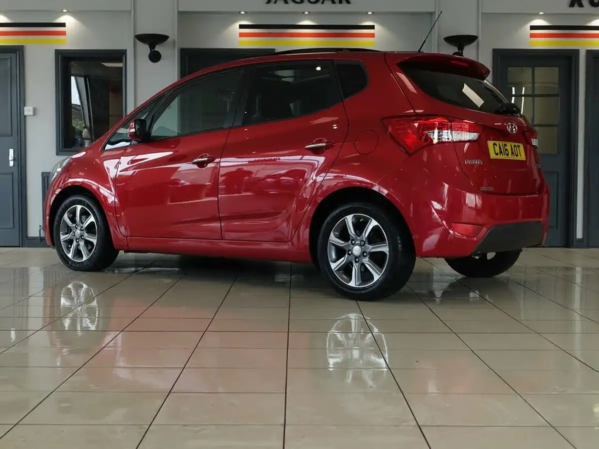 2016-hyundai-ix20-14-premium-big-9
