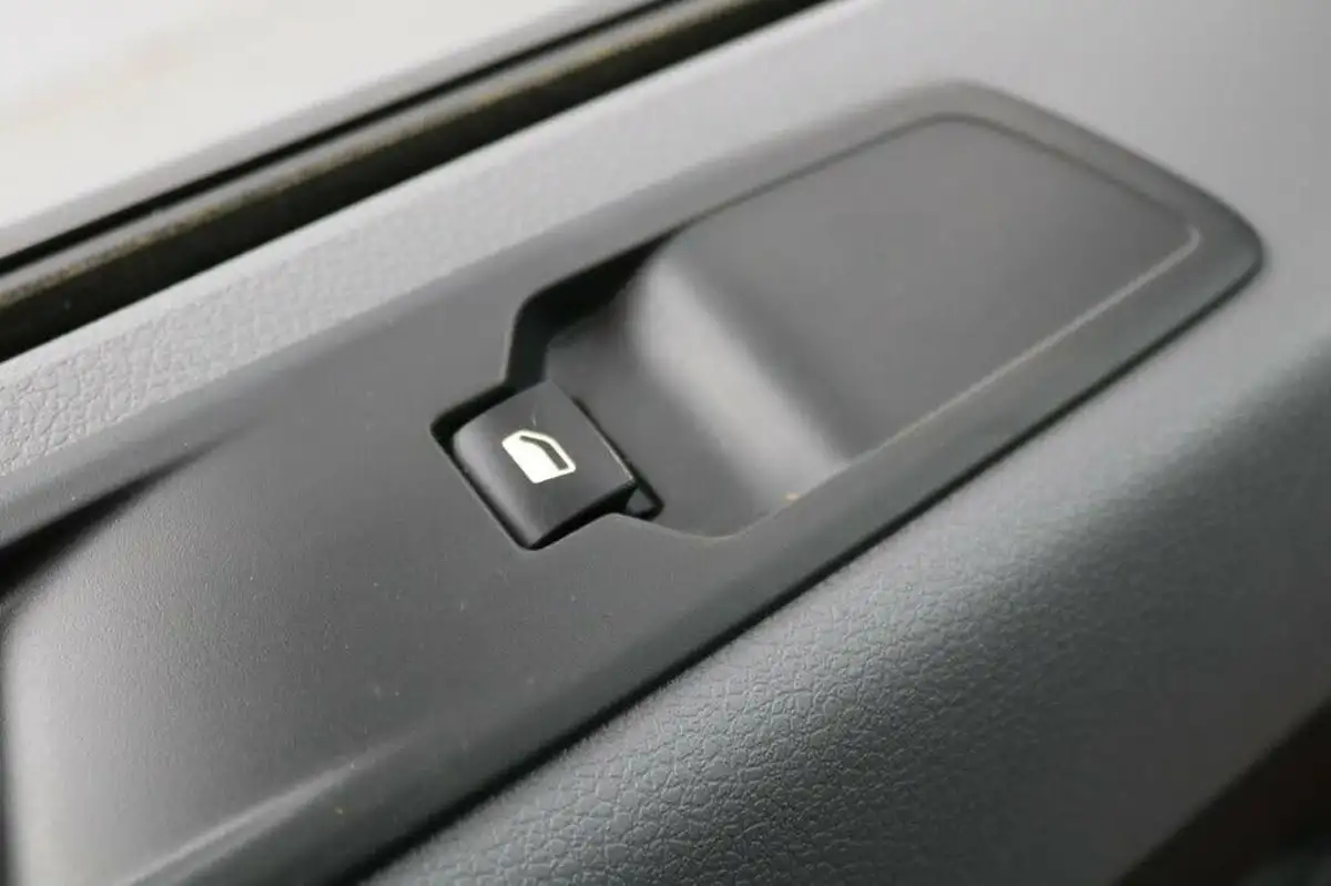 2021-peugeot-expert-e-professional-standard-75kwh-panel-big-57