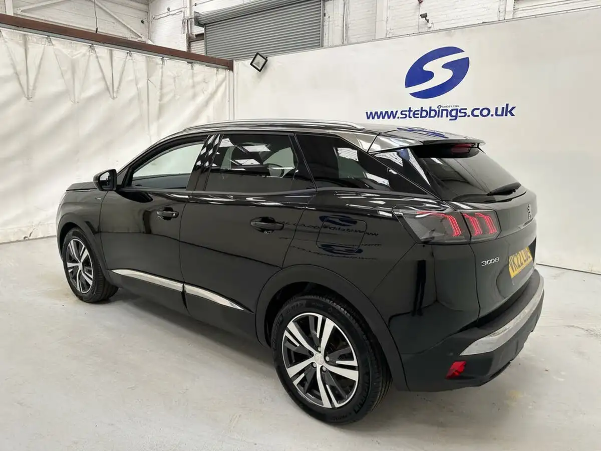 2022-peugeot-3008-suv-16-puretech-allure-premium-225bhp-hybrid-big-4