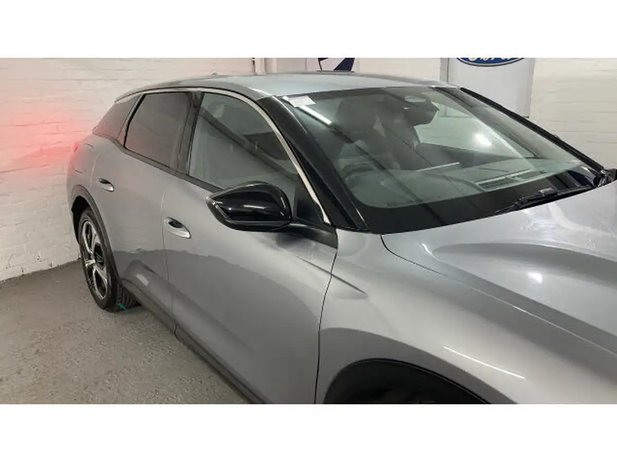 2023-citroen-c5-x-12-puretech-sense-plus-big-37