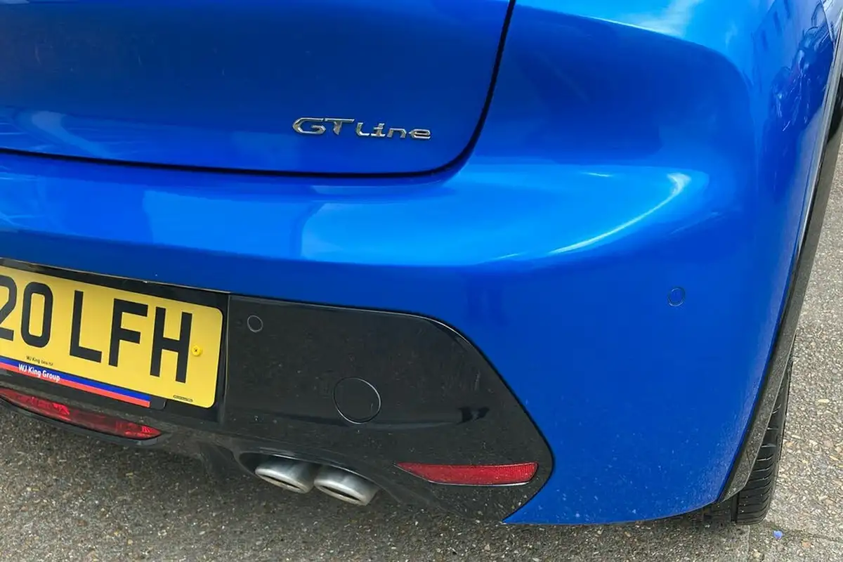 2020-peugeot-208-12-puretech-gt-line-130bhp-eat8-big-45