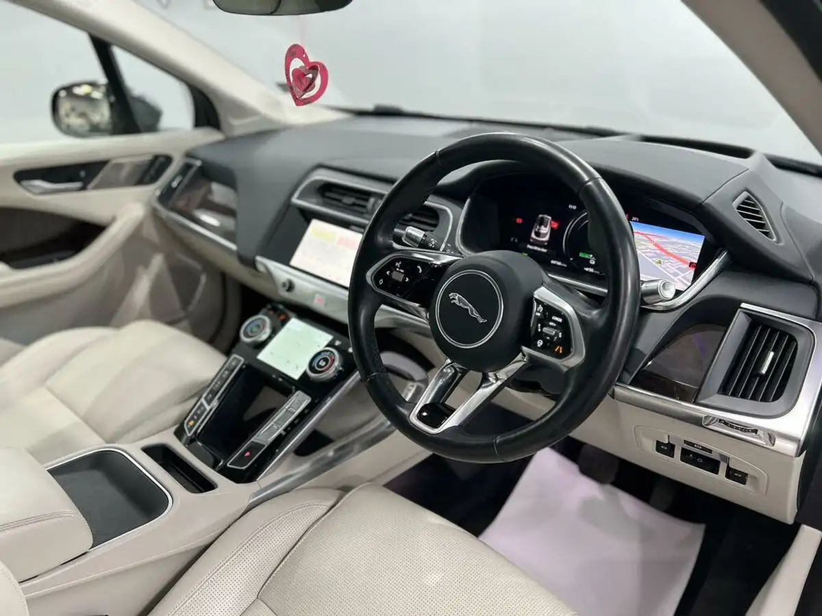 2019-jaguar-i-pace-ev400-hse-big-23