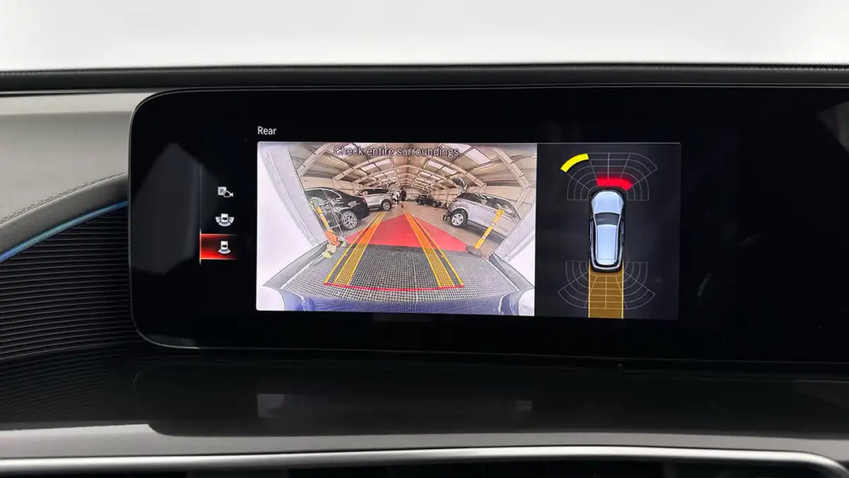 2020-mercedes-benz-eqc-e-eqc-400-amg-line-big-17