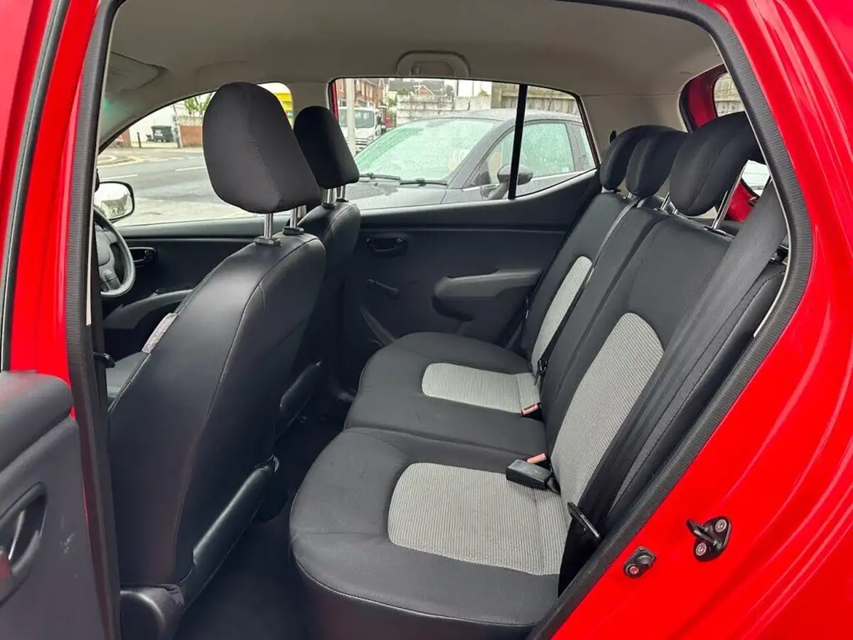 2009-hyundai-i10-12-classic-big-17