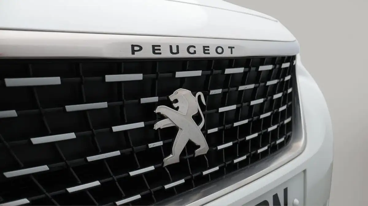 2019-peugeot-5008-suv-15-bluehdi-gt-line-premium-big-23