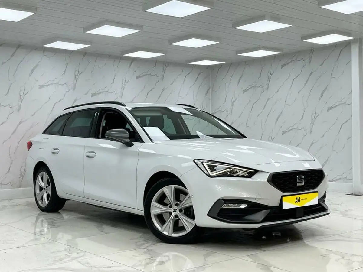 2022-seat-leon-14-e-hybrid-fr-estate-big-6