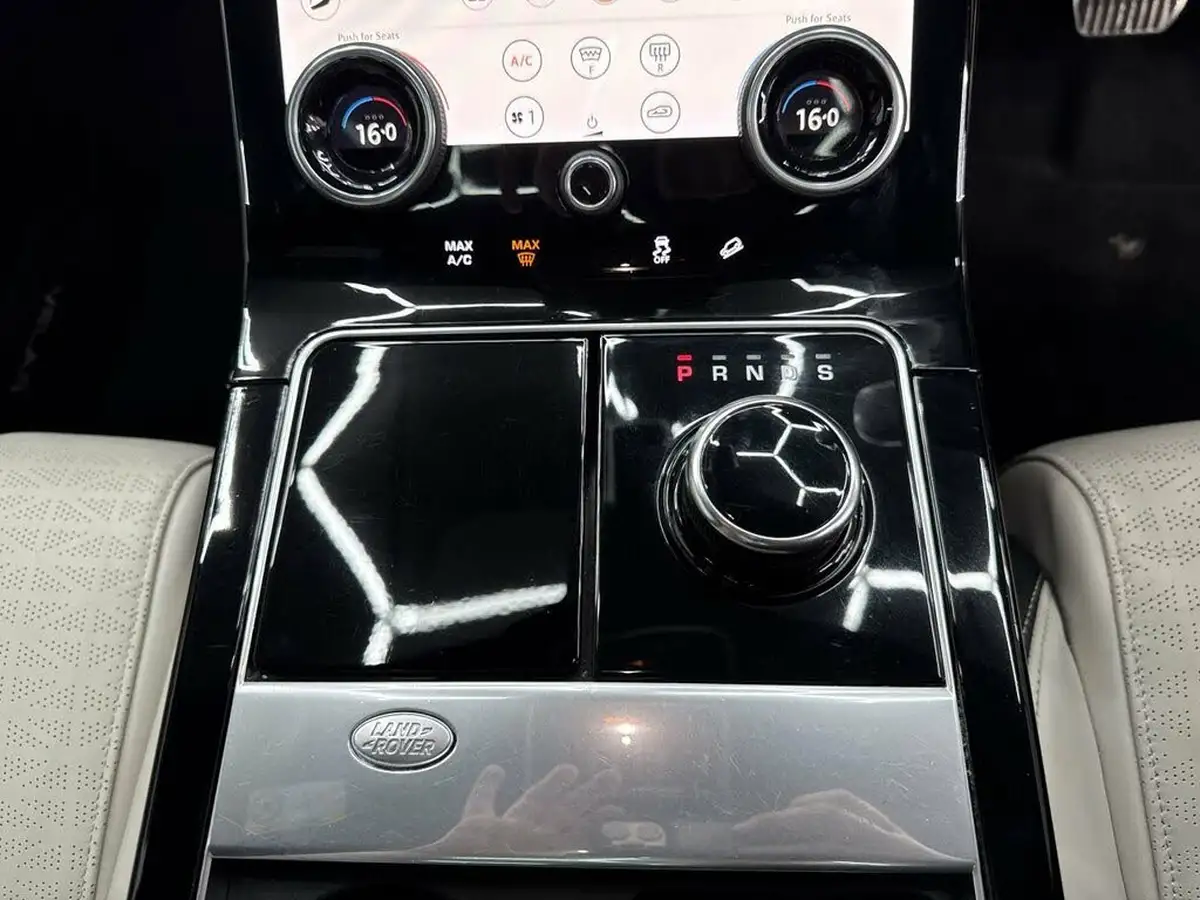 2018-land-rover-range-rover-velar-30-d300-r-dynamic-hse-ss-big-25