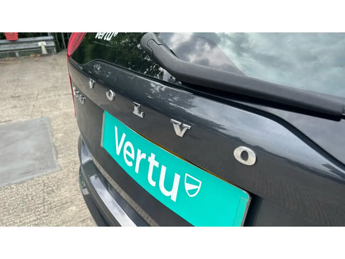 2017-volvo-xc90-20td-d5-inscription-auto-big-34