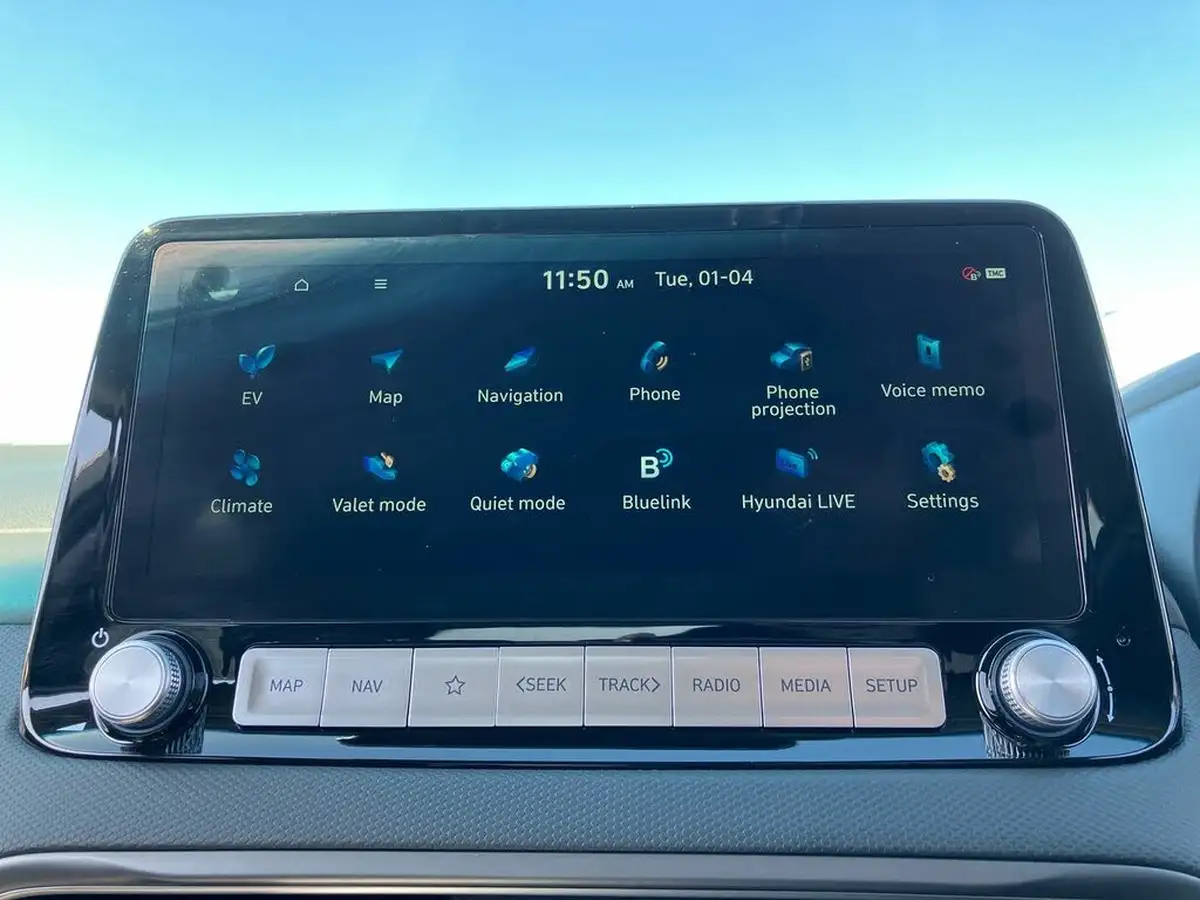 2023-hyundai-kona-e-se-connect-big-37