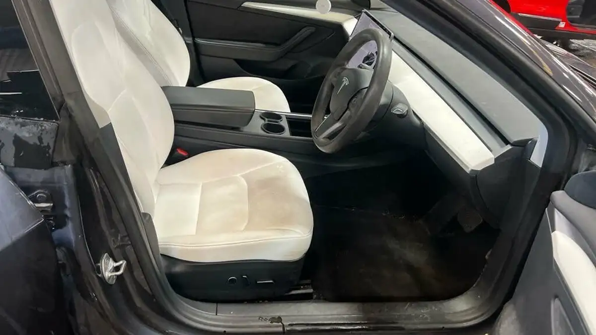 2021-tesla-model-3-e-standard-plus-big-4