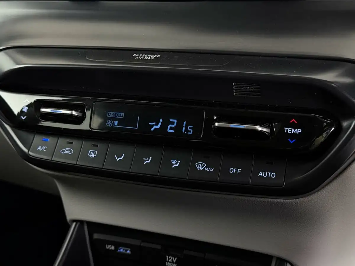 2021-hyundai-bayon-10-t-gdi-ultimate-100ps-big-34