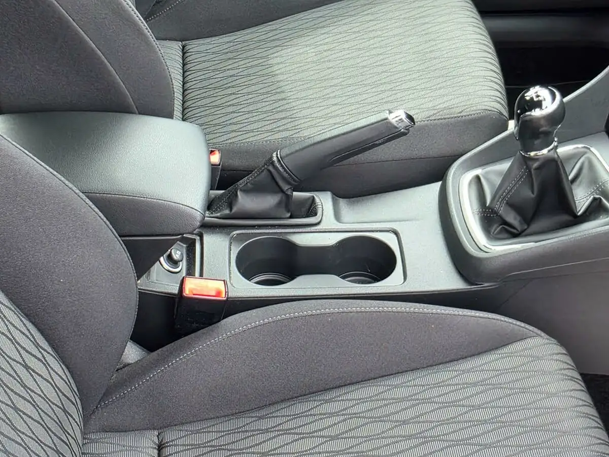 2015-seat-leon-16tdi-se-tech-pack-cr-105ps-hatchback-5d-big-36