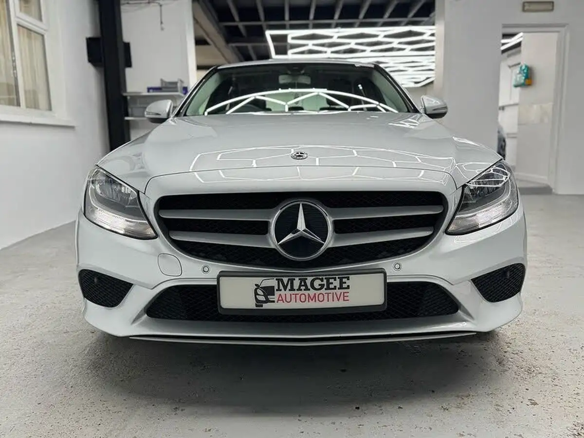 2018-mercedes-benz-c-class-20d-c220d-se-saloon-4d-big-1