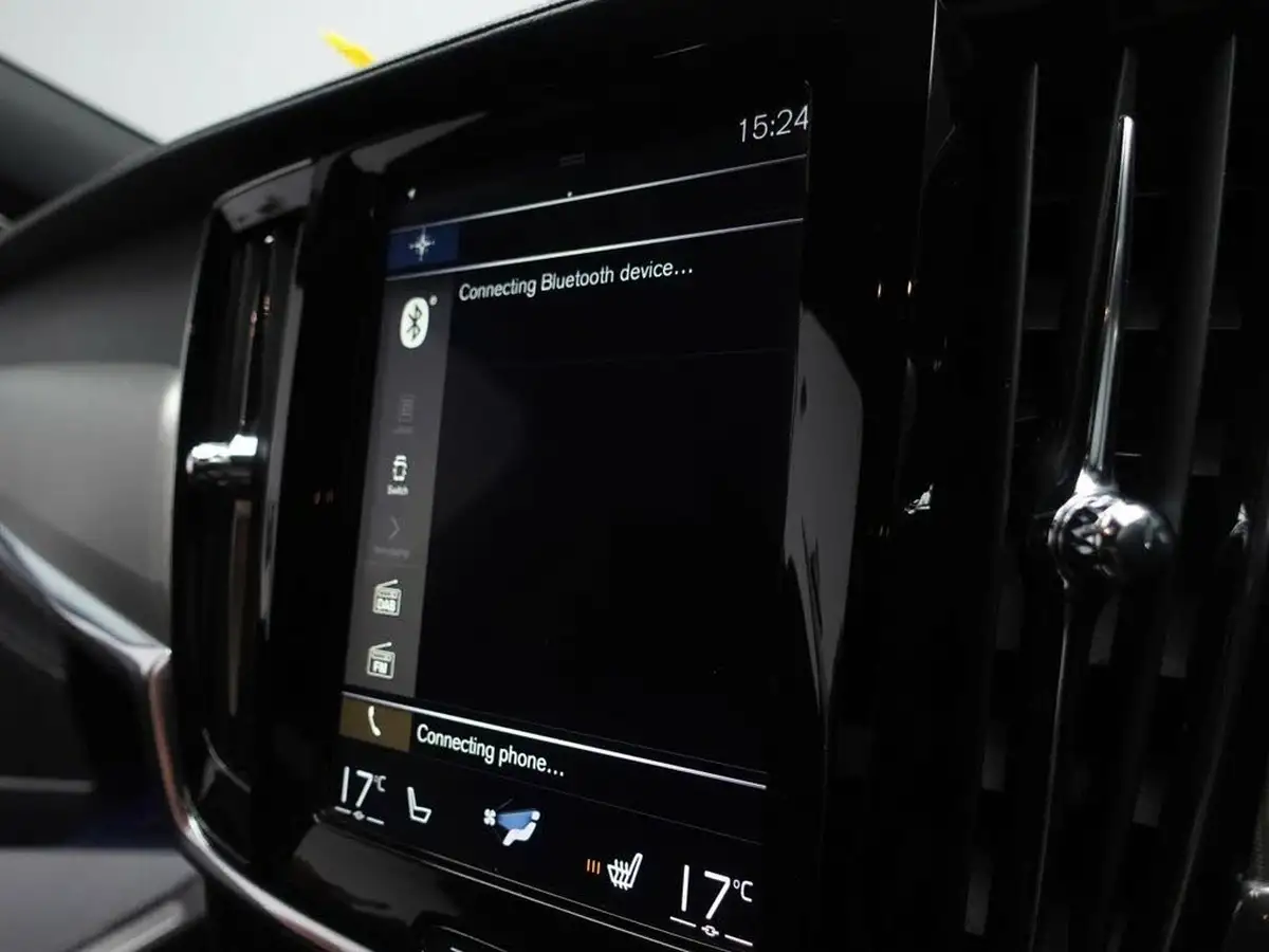 2019-volvo-v90-20td-d4-r-design-big-26