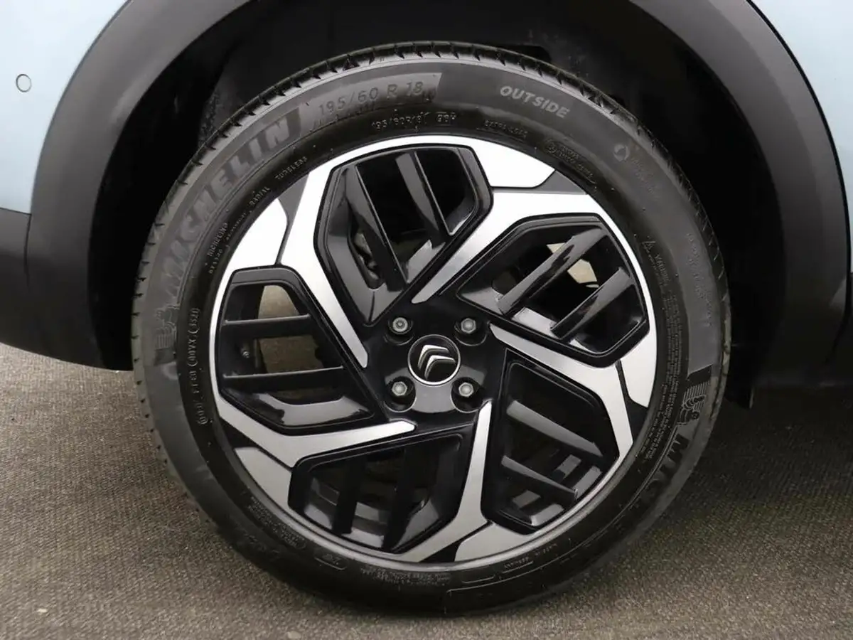 2021-citroen-c4-12-puretech-shine-130ps-big-12