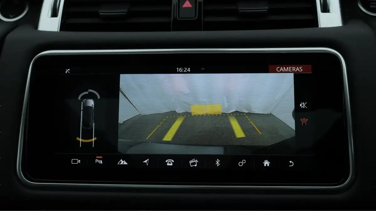 2020-land-rover-range-rover-sport-20-p400e-hse-big-27