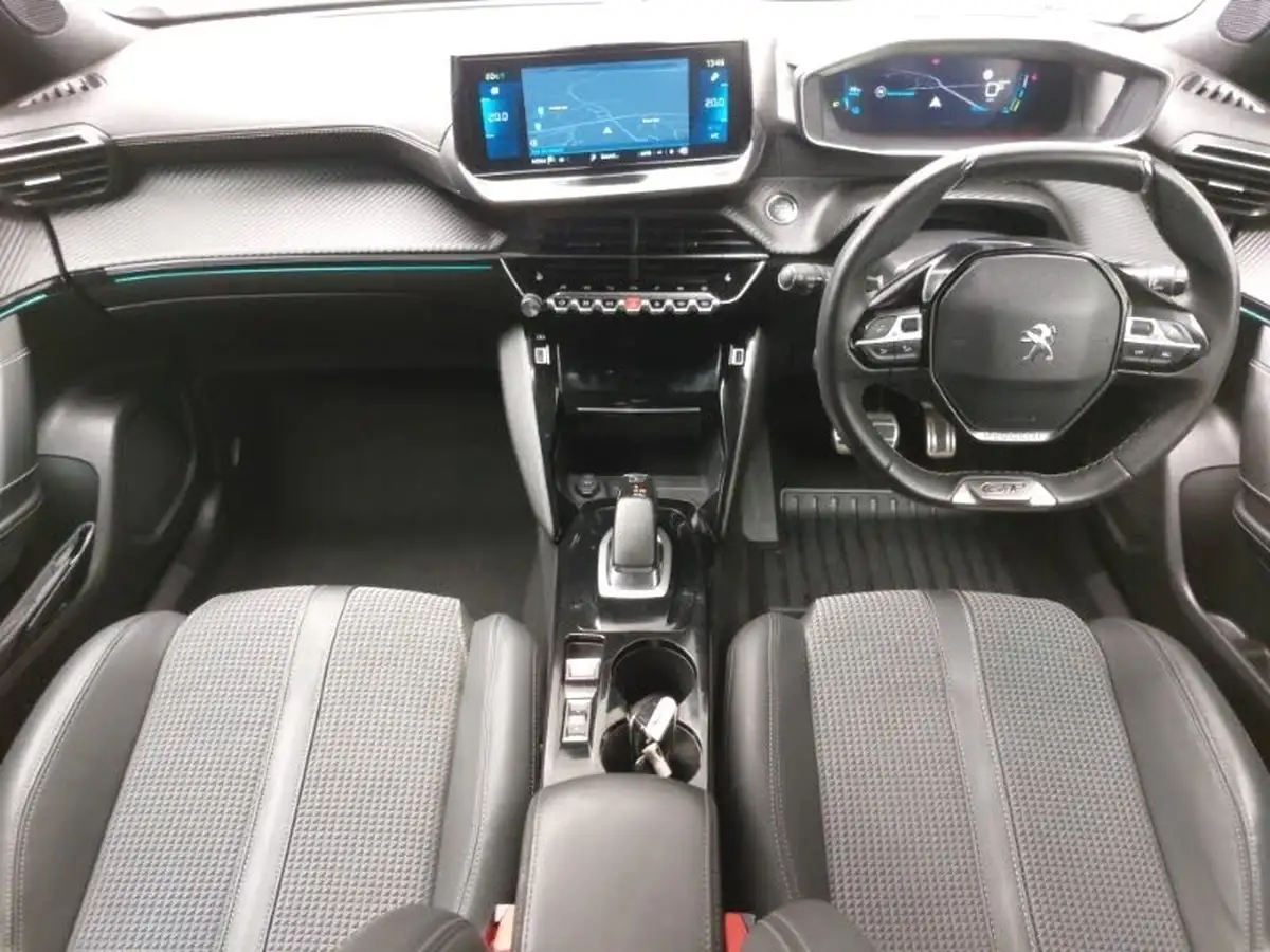 2022-peugeot-2008-suv-e-gt-big-2