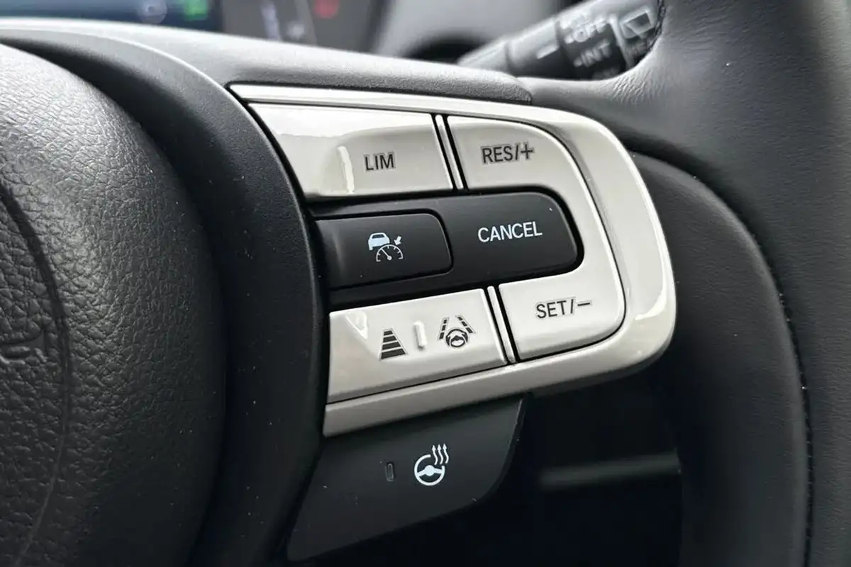 2024-honda-jazz-15-i-mmd-crosstar-advance-big-32