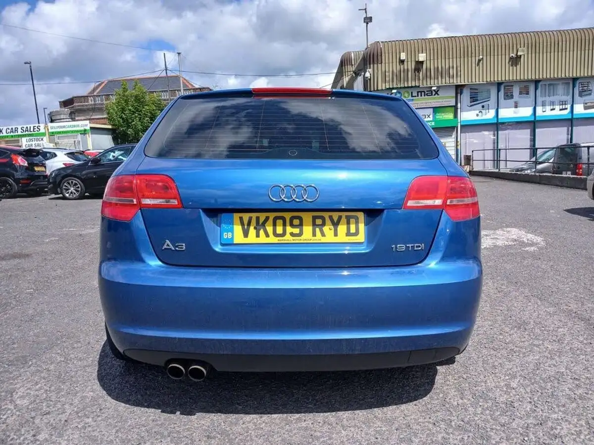 2009-audi-a3-19td-sportback-5d-big-13
