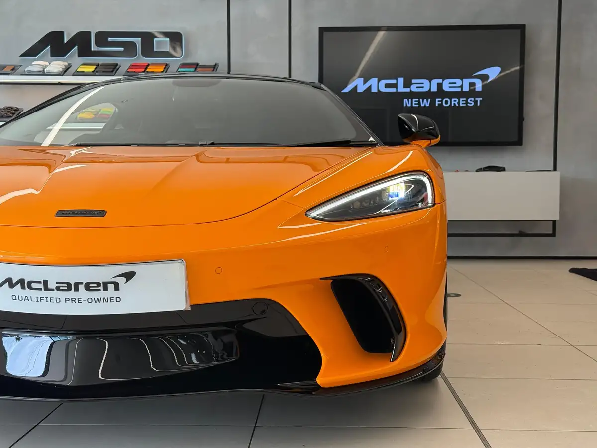 2025-mclaren-gt-40-big-34
