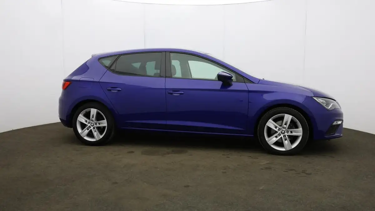 2020-seat-leon-15-tsi-evo-fr-black-edition-150ps-hatchback-big-51