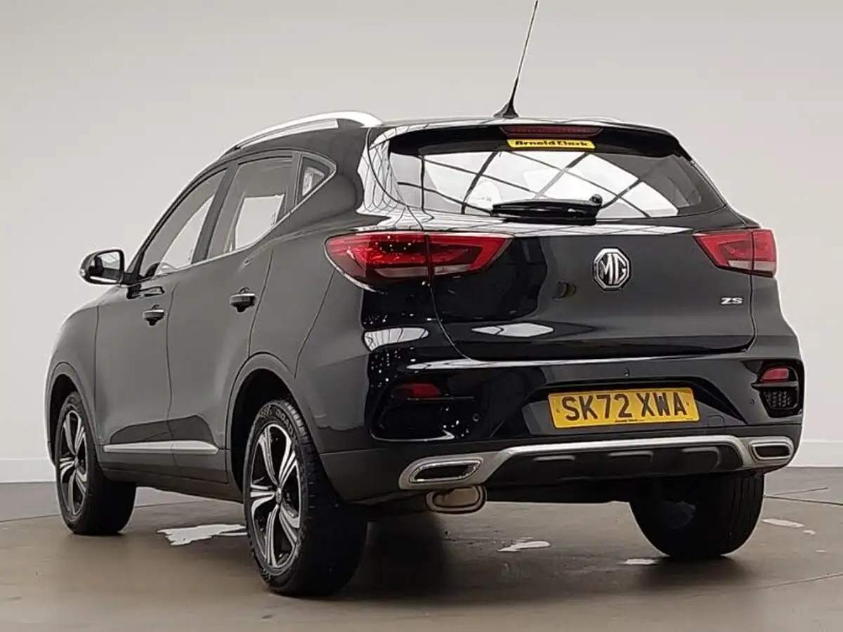 2022-mg-zs-suv-15-vti-tech-excite-big-1