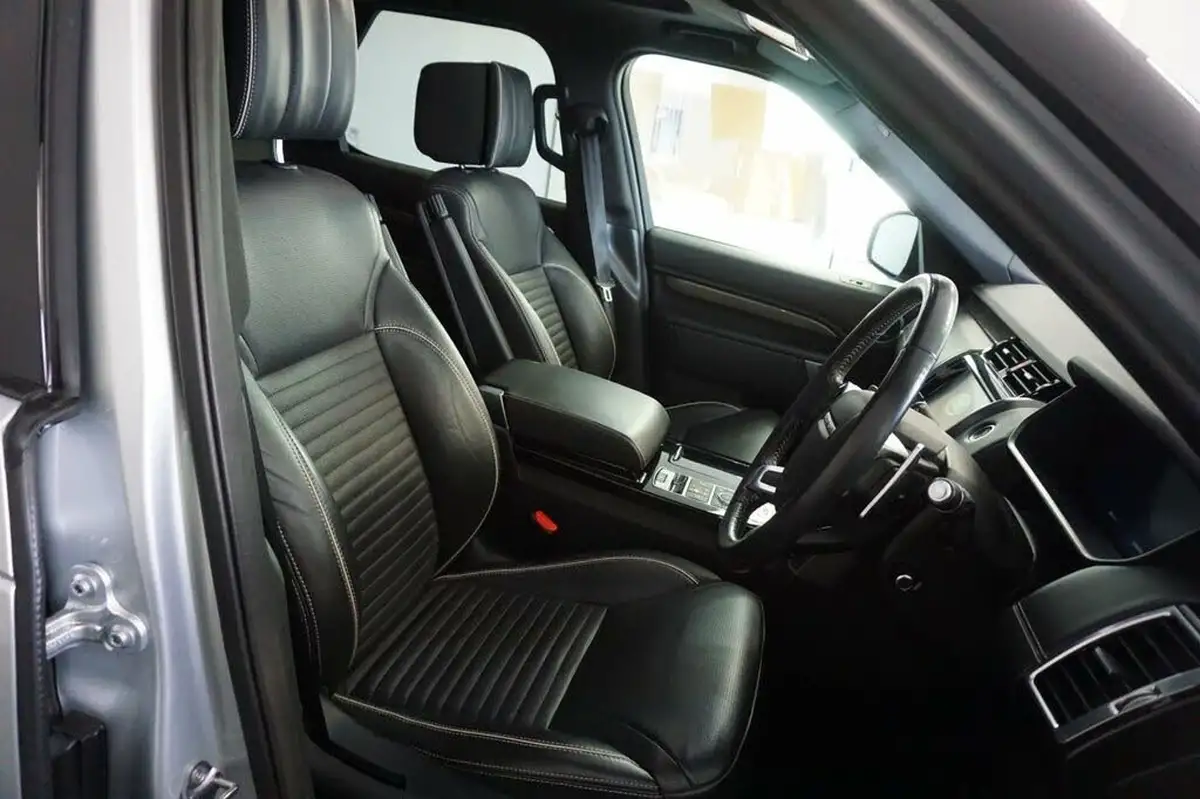 2019-land-rover-discovery-30-sd-v6-hse-luxury-big-19