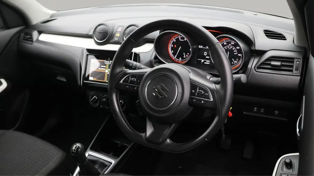 2021-suzuki-swift-12-dualjet-sz-l-big-9