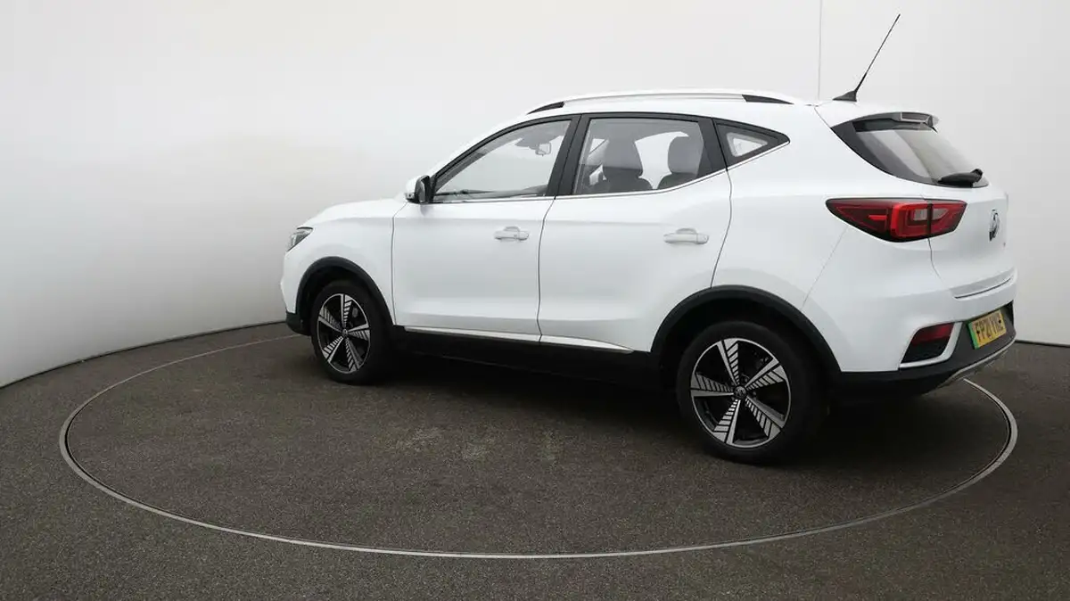 2021-mg-zs-suv-e-exclusive-ev-big-33