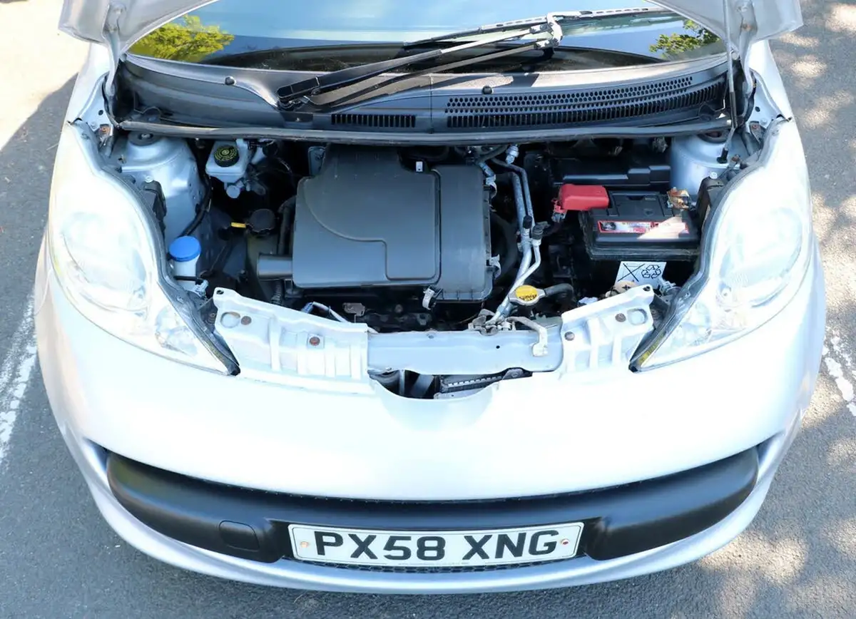 2008-peugeot-107-10-urban-5d-2-tronic-big-9