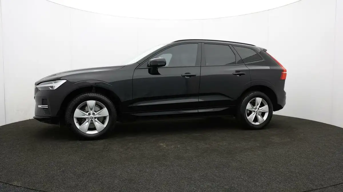 2021-volvo-xc60-20-b5-momentum-big-65