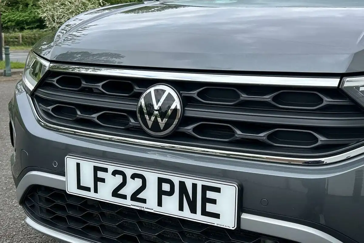 2022-volkswagen-t-roc-15-tsi-life-dsg-big-22