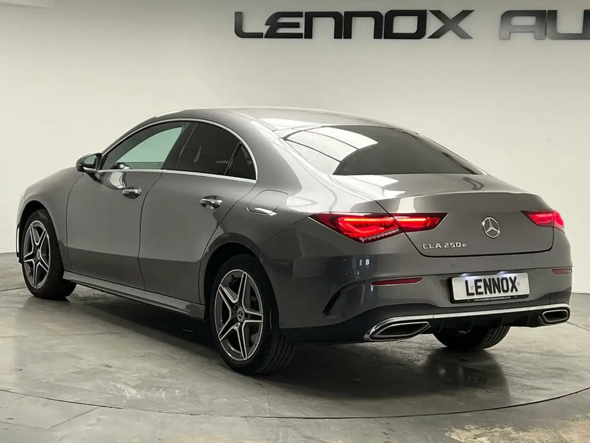 2022-mercedes-benz-cla-big-5