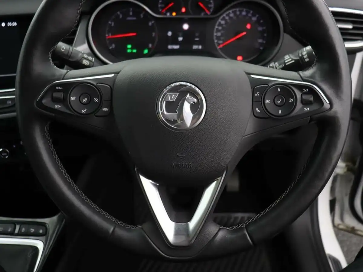 2022-vauxhall-crossland-15-ultimate-110ps-big-38