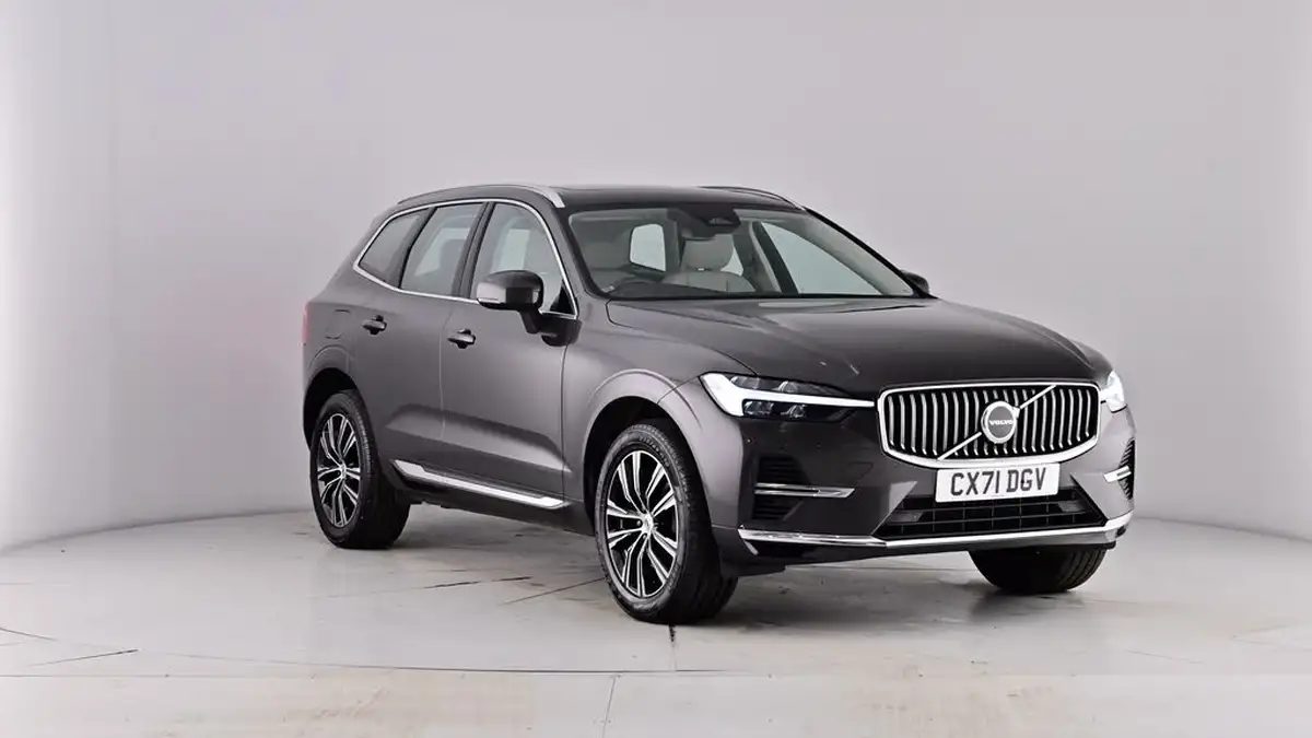 2021-volvo-xc60-20-t6-inscription-350bhp-big-48