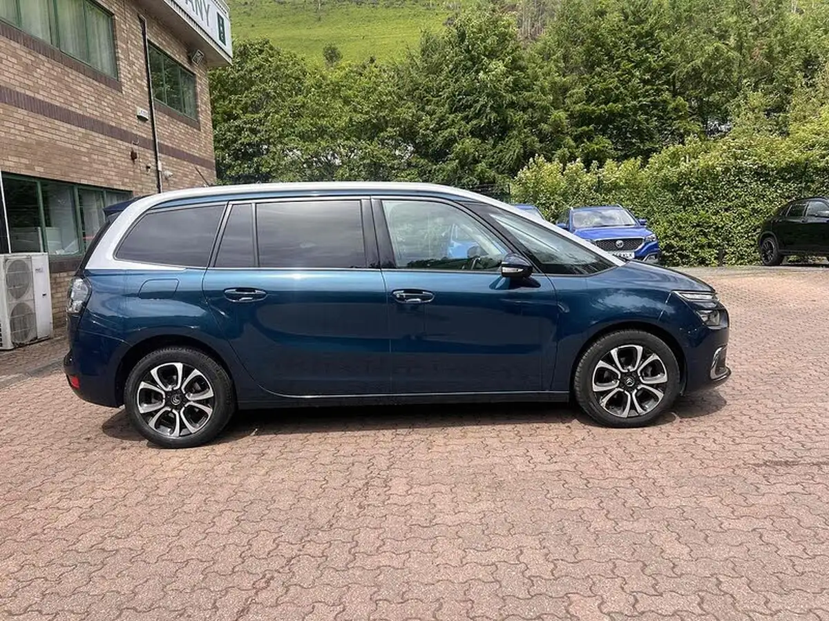 2020-citroen-grand-c4-spacetourer-15bluehdi-flair-plus-ss-big-4