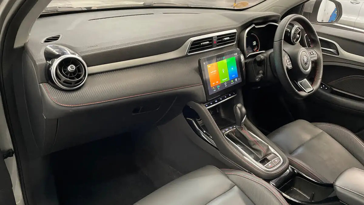 2024-mg-zs-suv-10t-gdi-exclusive-auto-big-9