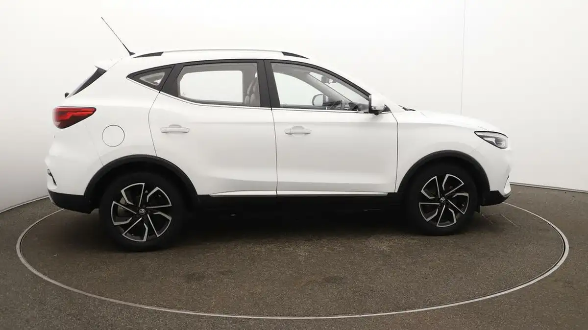 2021-mg-zs-suv-15-vti-tech-exclusive-big-50