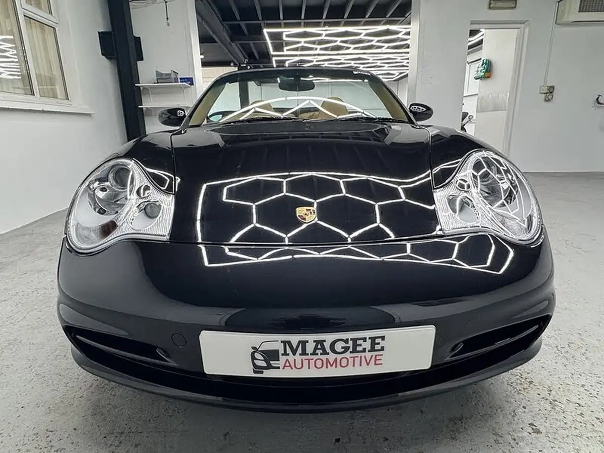 2003-porsche-911-carrera-big-1