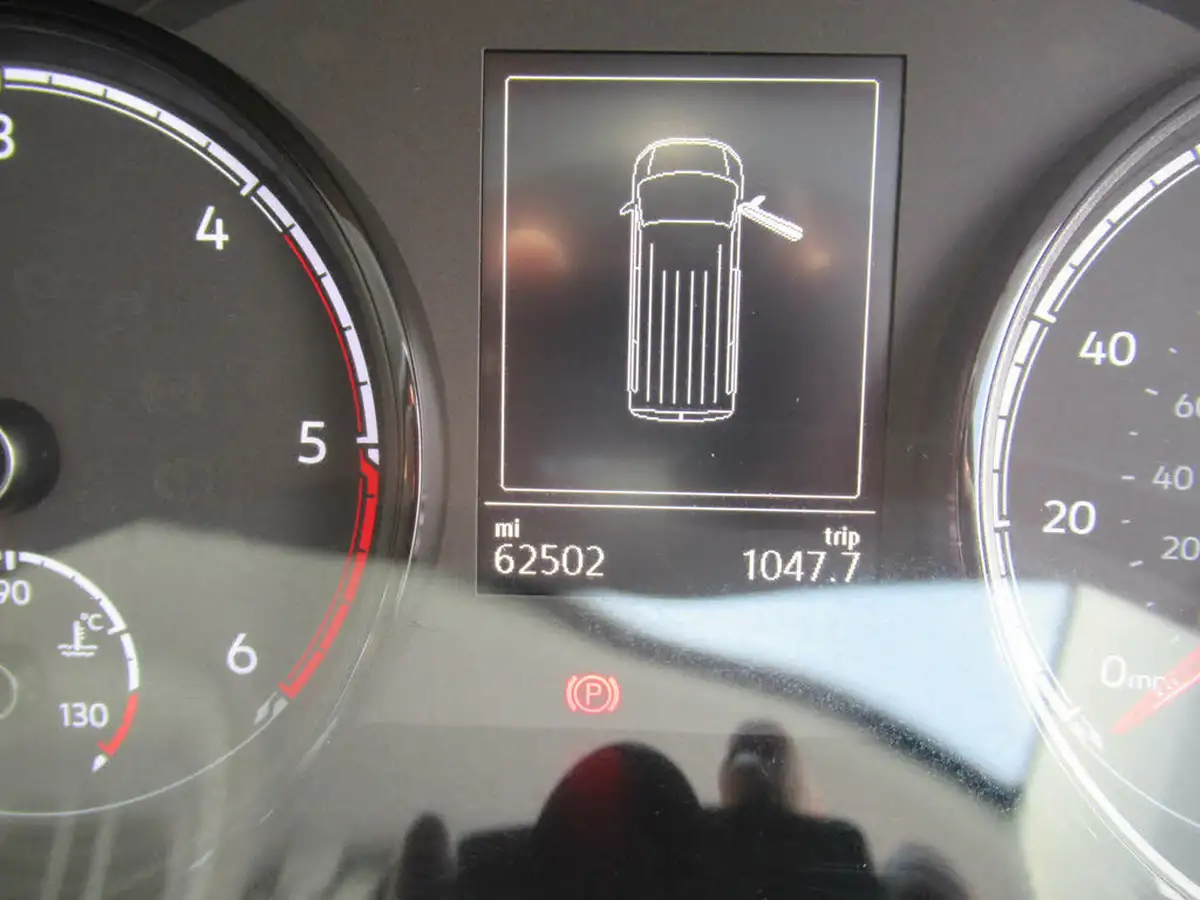 2020-volkswagen-transporter-20tdi-t28-startline-bmt-lwb-110pseu6dt-e-big-17