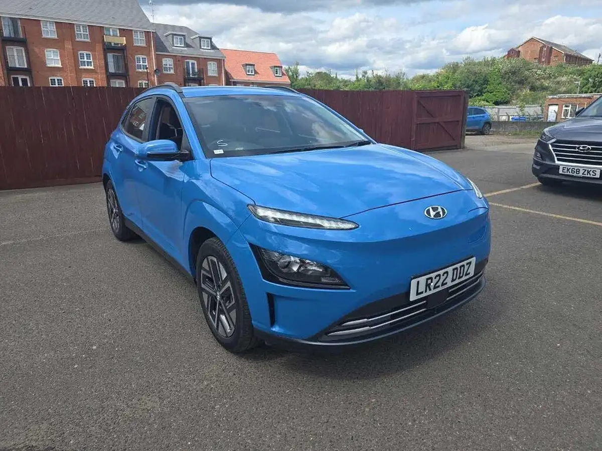 2022-hyundai-kona-e-se-connect-big-0