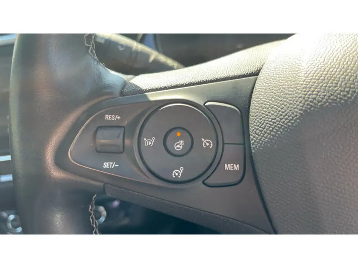 2022-vauxhall-corsa-12i-elite-edition-big-18
