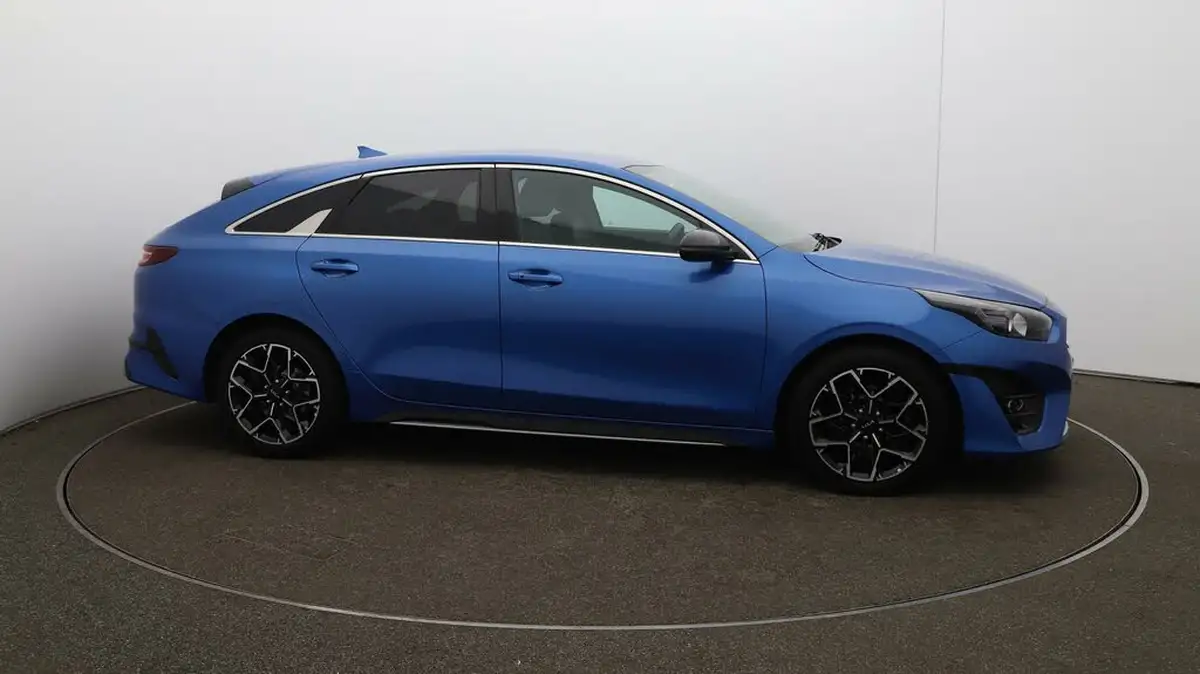 2022-kia-pro-ceed-15-t-gdi-gt-line-big-47