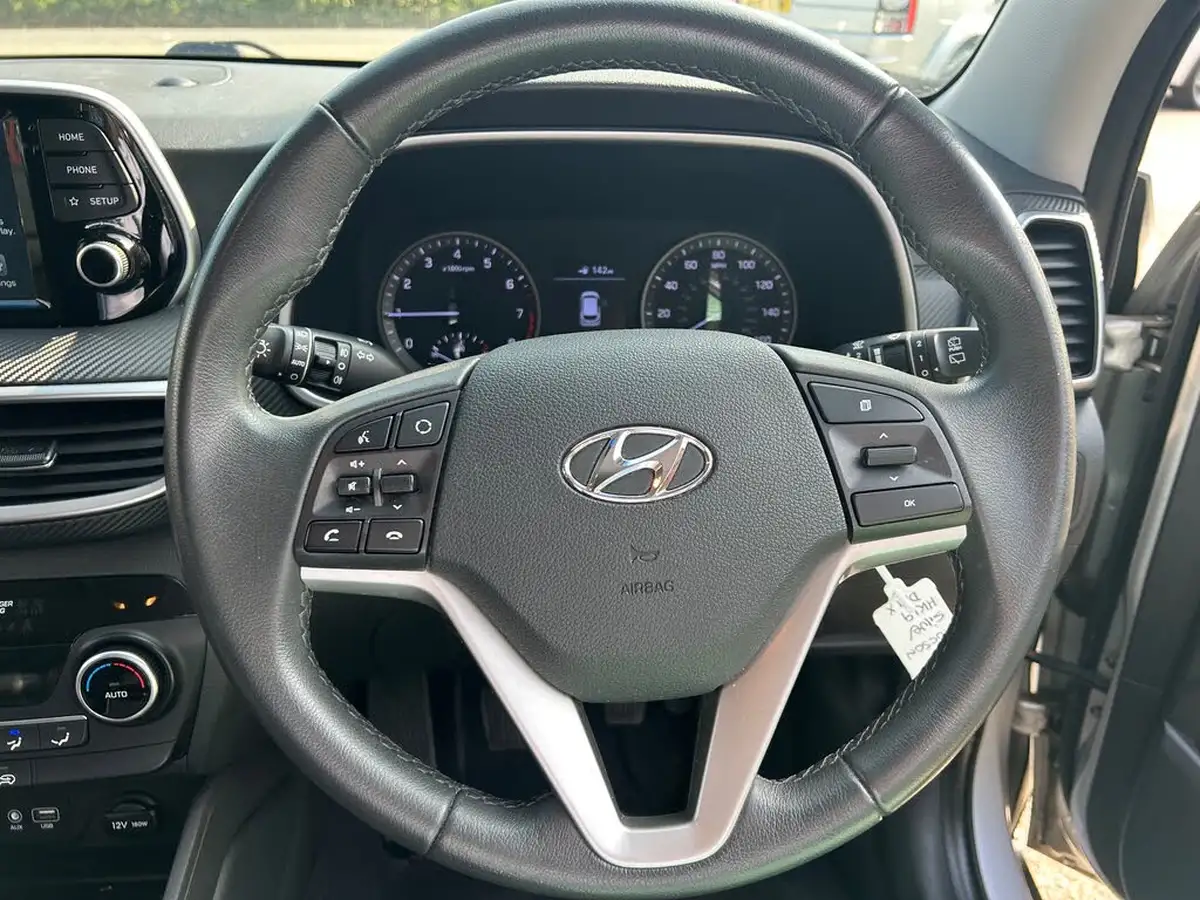2019-hyundai-tucson-16-gdi-s-connect-big-9
