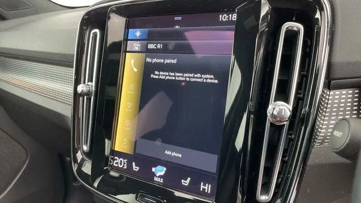 2022-volvo-xc40-15-t5-r-design-pro-big-13